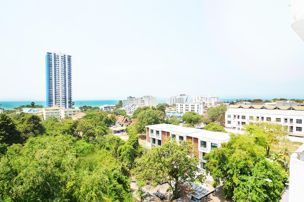 芭達亞Ruamchok Ocean View公寓 外观 照片